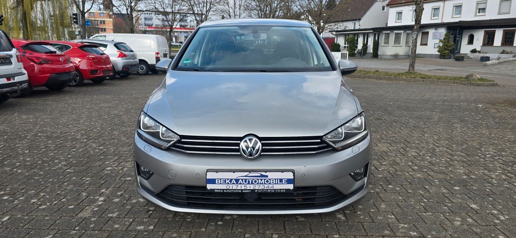 VW Golf 130.000 km 9.400 &euro; Aalen 73433