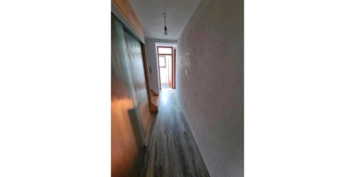 Maisonettenwohnung Hüttlingen - 5.5 Zimmer, 105 m&sup2;, 1.090&euro; | Angebot:26488474
