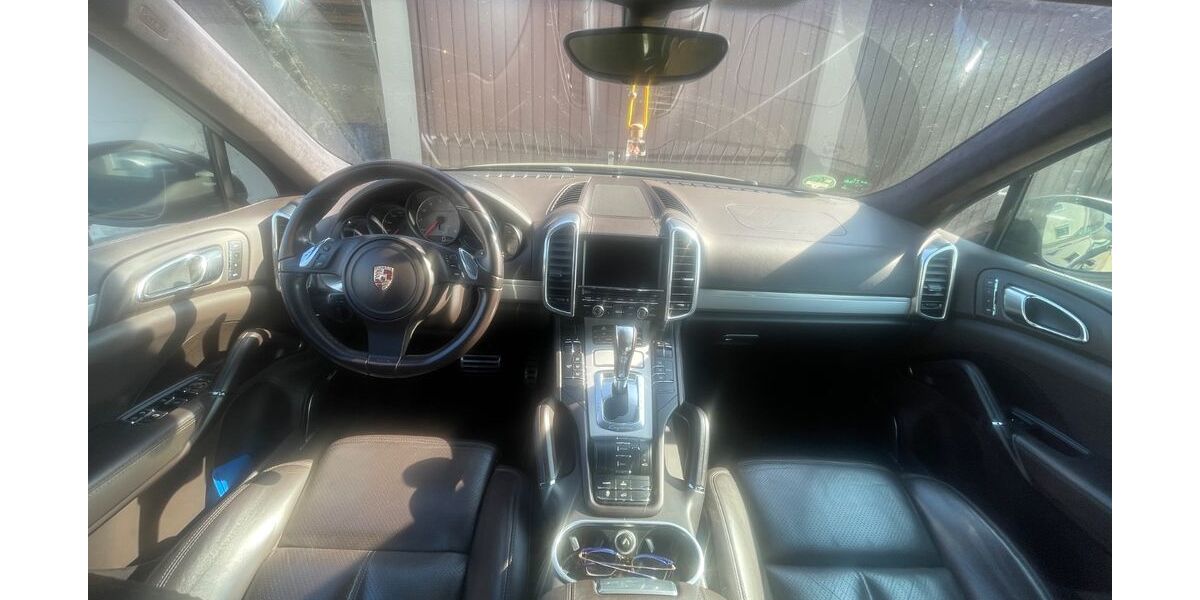 Porsche Cayenne 395.000 km 13.700 &euro; Aalen 73431