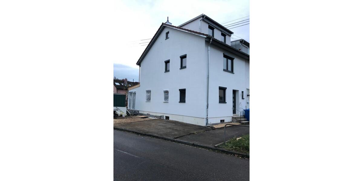 Reihenhaus Schwäbisch Gmünd - 8 Zimmer, 140 m&sup2;, 1.500&euro; | Angebot:27643046