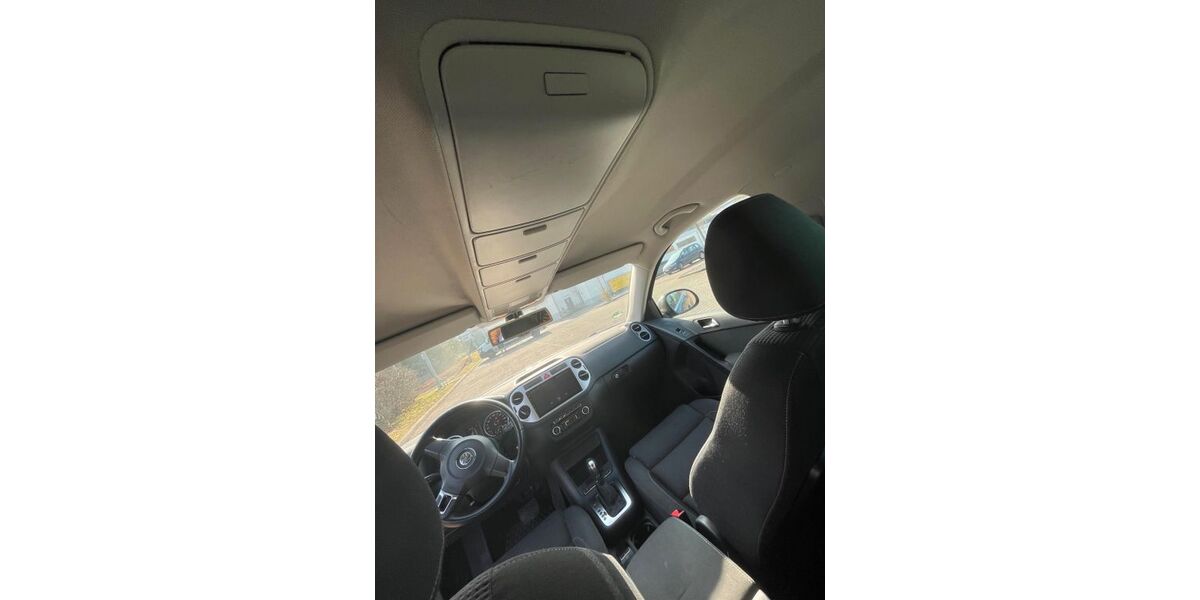 VW Tiguan 115.000 km 9.500 &euro; Aalen 73432