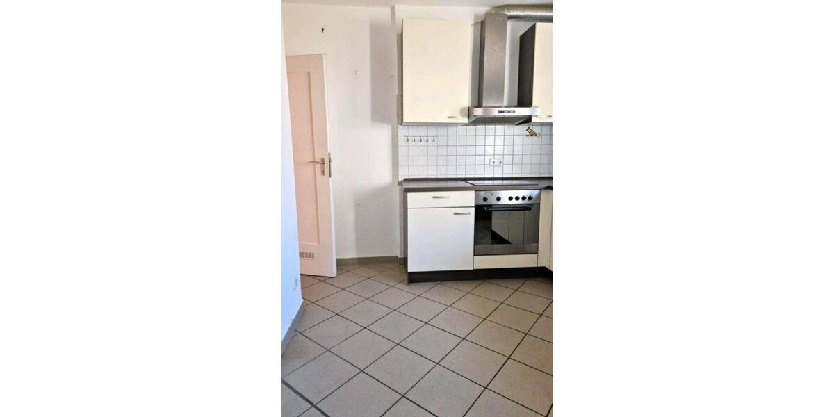 Etagenwohnung Schwäbisch Gmünd - 4 Zimmer, 102 m&sup2;, 830&euro; | Angebot:26033024