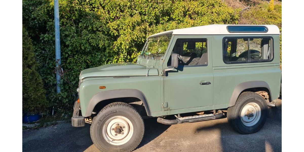 Land Rover Defender 42.000 km 35.000 &euro; Sulzbach-Laufen 74429