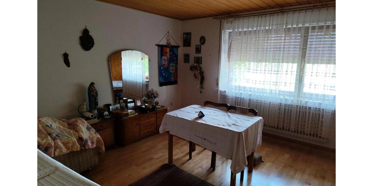Einfamilienhaus Riesbürg - 23 Zimmer, 300 m&sup2;, 1.300.000&euro; | Angebot:26594155
