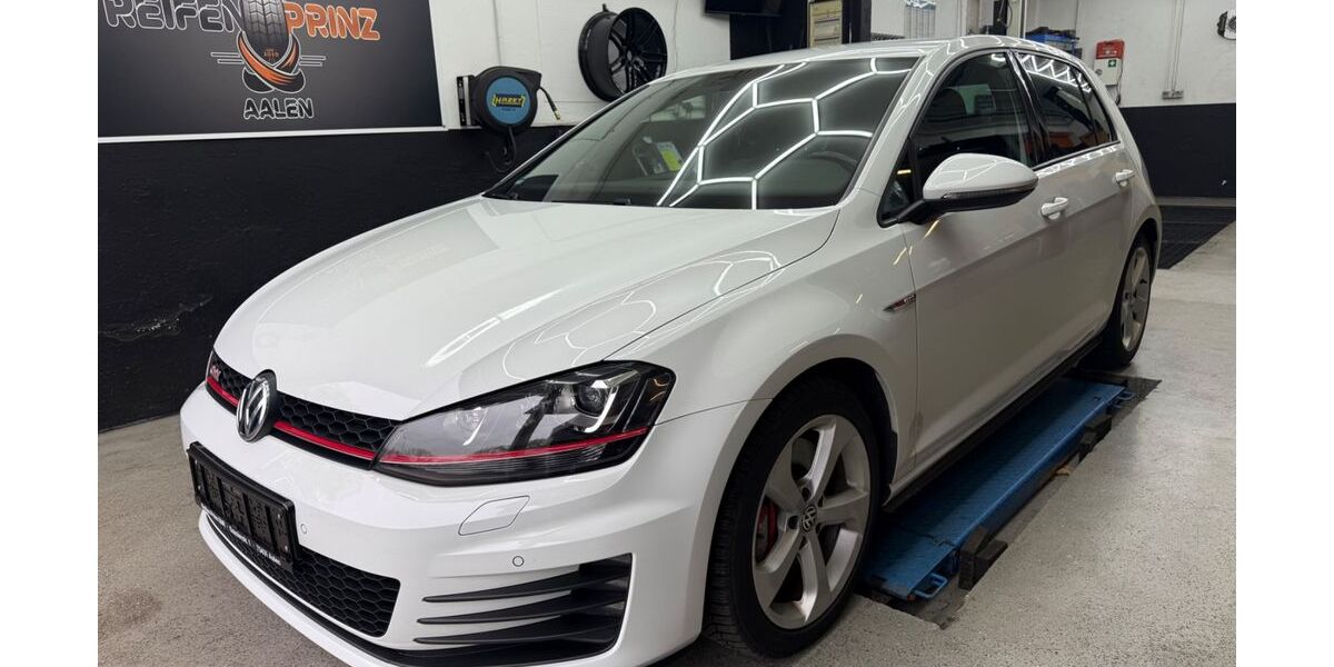 VW Golf 158.036 km 16.390 &euro; Aalen 73431