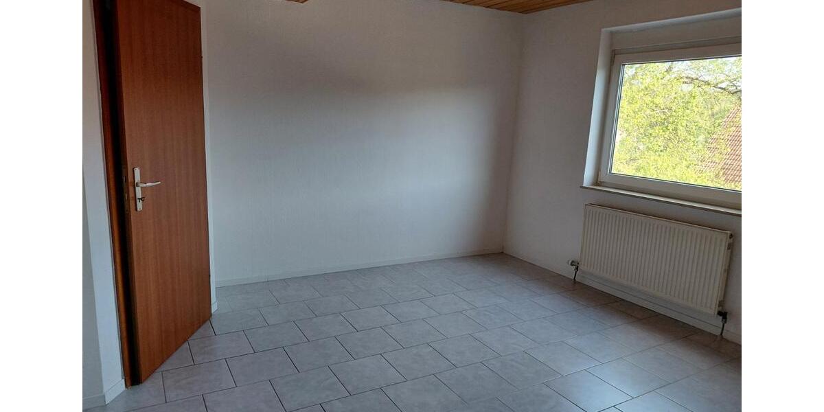 Etagenwohnung Aalen Dewangen - 2.5 Zimmer, 71 m&sup2;, 533&euro; | Angebot:26421315