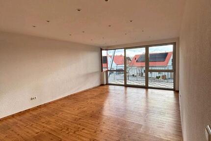 Wohnung Nördlingen - 3 Zimmer, 104 m&sup2;, 920&euro; | Angebot:25968168