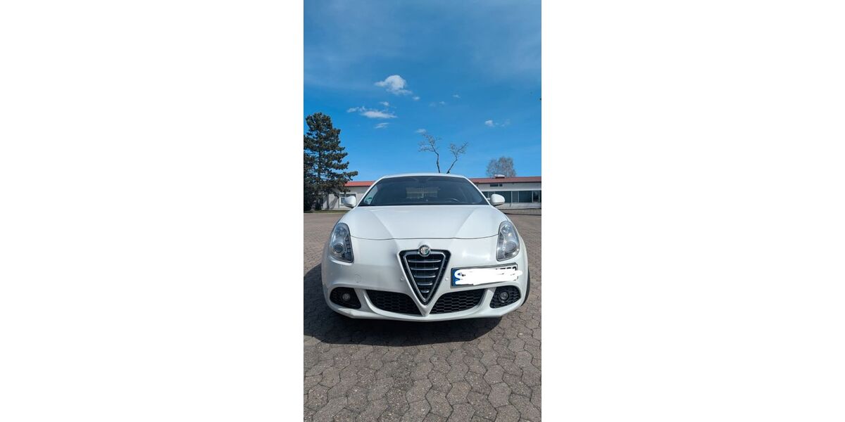 Alfa Romeo Giulietta 167.000 km 4.500 &euro; Lauchheim 73466