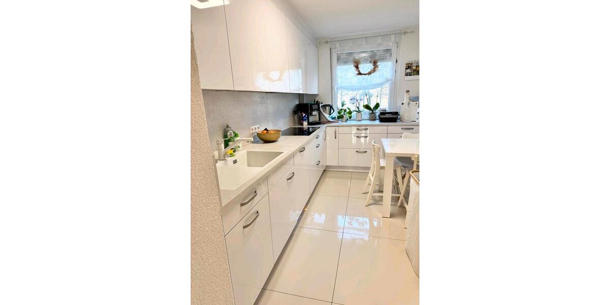 Erdgeschoßwohnung Schwäbisch Gmünd Bargau - 4 Zimmer, 98 m&sup2;, 240.000&euro; | Angebot:26398824
