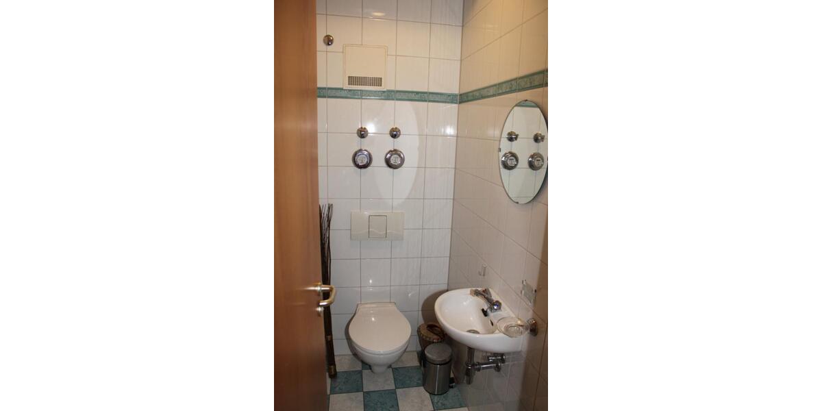 Dachgeschoßwohnung Aalen Attenhofen - 5.5 Zimmer, 119 m&sup2;, 1.270&euro; | Angebot:25923473