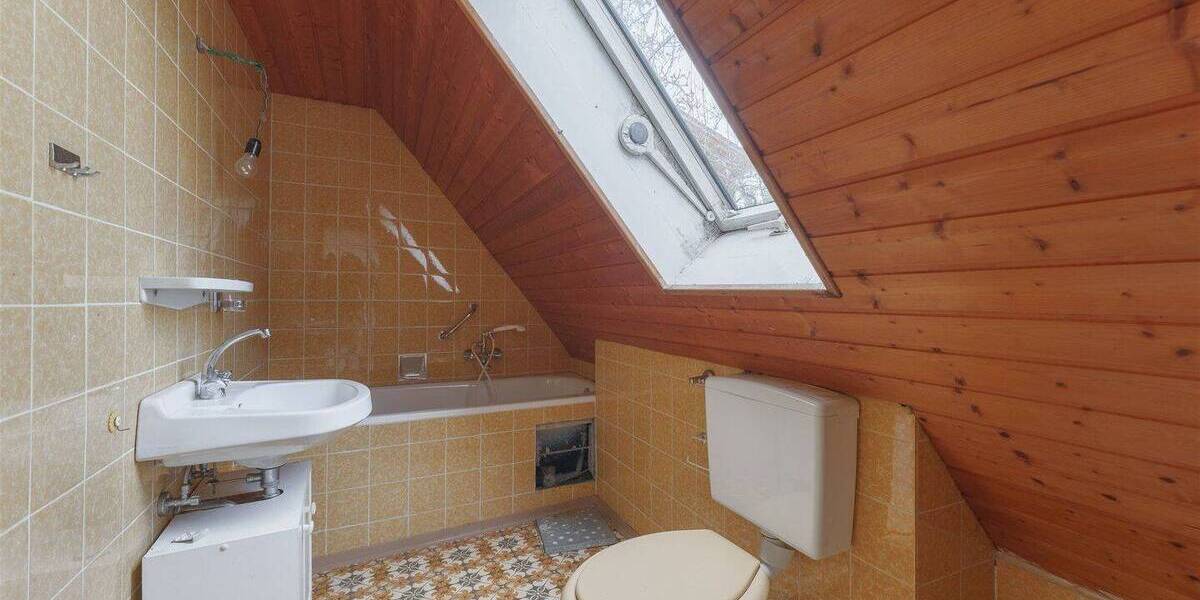 Einfamilienhaus Schwäbisch Gmünd Rechberg - 7 Zimmer, 142 m&sup2;, 298.000&euro; | Angebot:26142569