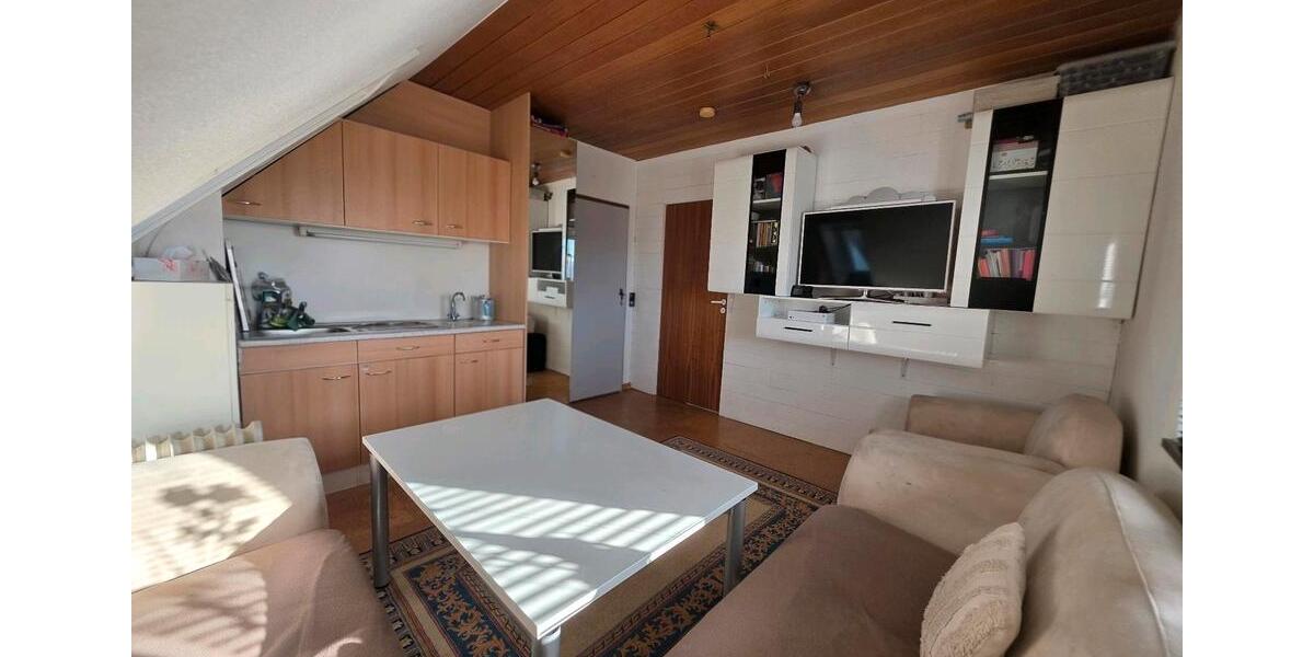 Dachgeschoßwohnung Schwäbisch Gmünd Bargau - 6.5 Zimmer, 117 m&sup2;, 245.000&euro; | Angebot:25948568