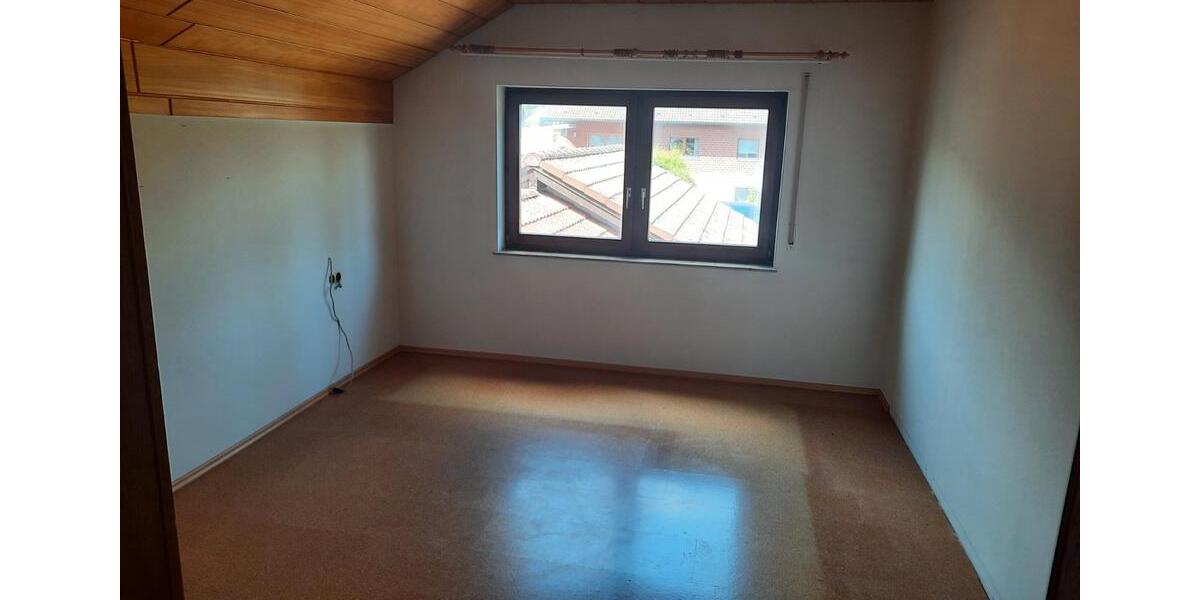 Reihenhaus Bopfingen - 4 Zimmer, 125 m&sup2;, 1.200&euro; | Angebot:27618968