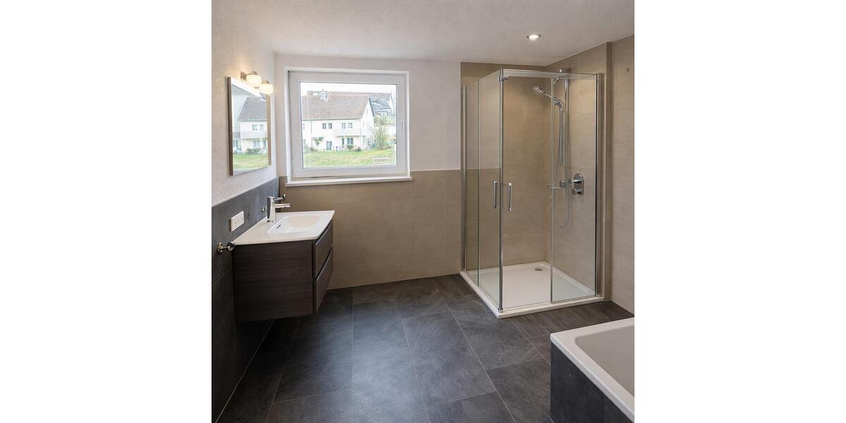 Dachgeschoßwohnung Schwäbisch Gmünd Bargau - 3 Zimmer, 93 m&sup2;, 1.100&euro; | Angebot:25105268