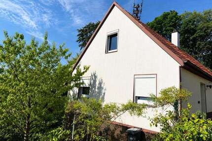 Haus Ellwangen (Jagst) - 6 Zimmer, 105 m&sup2;, 150.000&euro; | Angebot:27213341