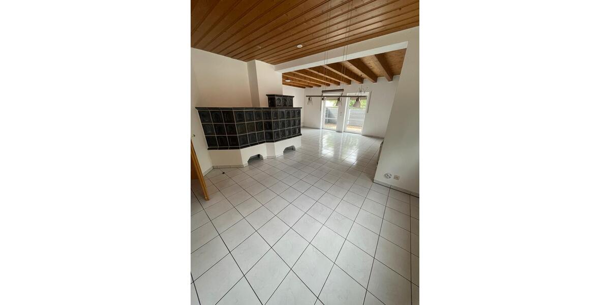 Doppelhaushälfte Essingen - 4 Zimmer, 120 m&sup2;, 1.130&euro; | Angebot:27620258