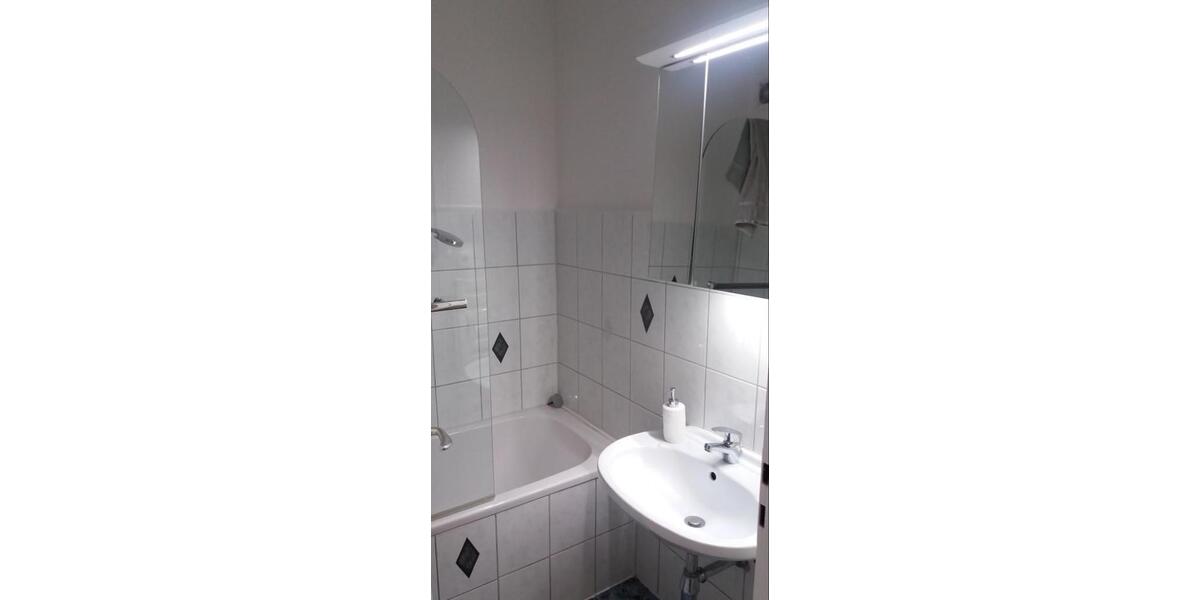 Etagenwohnung Heidenheim an der Brenz - 1 Zimmer, 24 m&sup2;, 660&euro; | Angebot:26040699