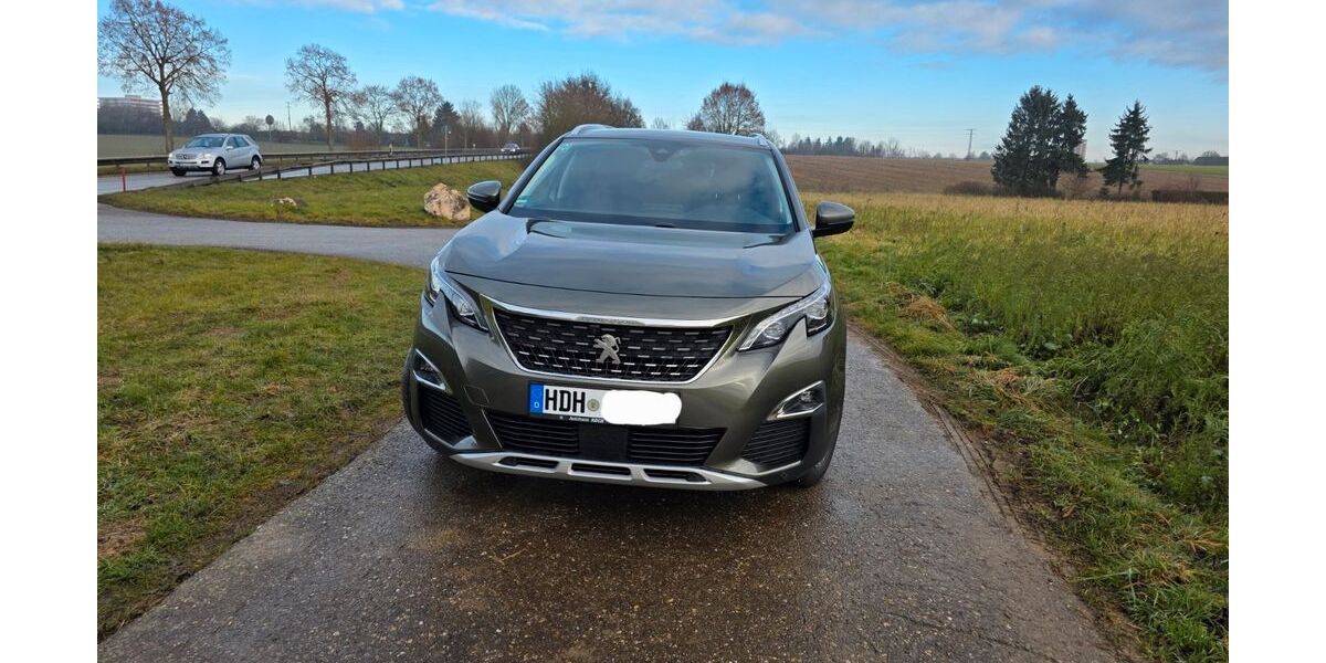 Peugeot 5008 101.000 km 19.500 &euro; Giengen 89537