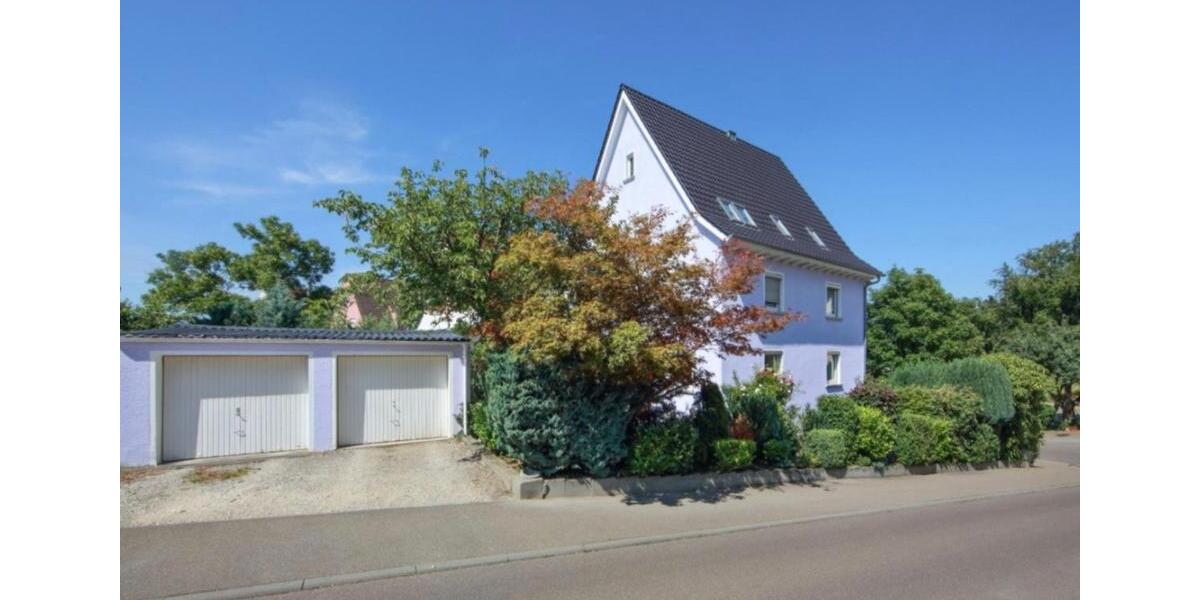 Dachgeschoßwohnung Aalen Unterkochen - 2 Zimmer, 68 m&sup2;, 809&euro; | Angebot:25842331