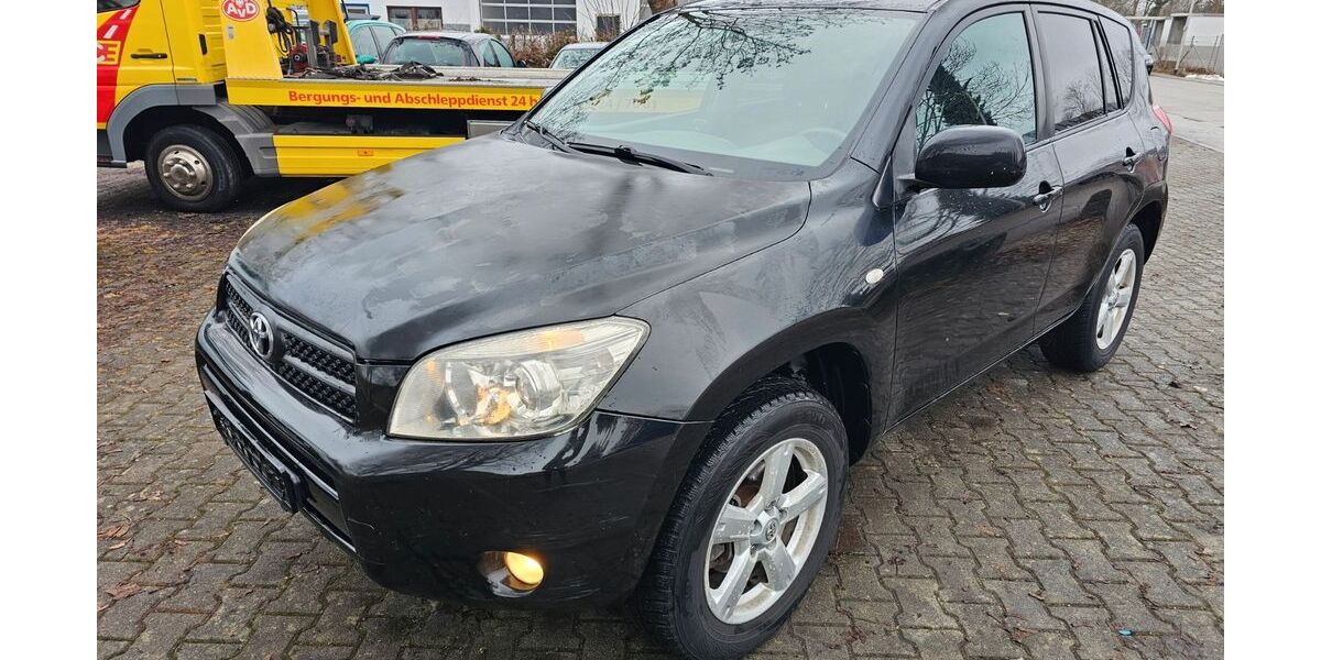 Toyota RAV 4 195.000 km 6.290 &euro; Herbrechtingen 89542