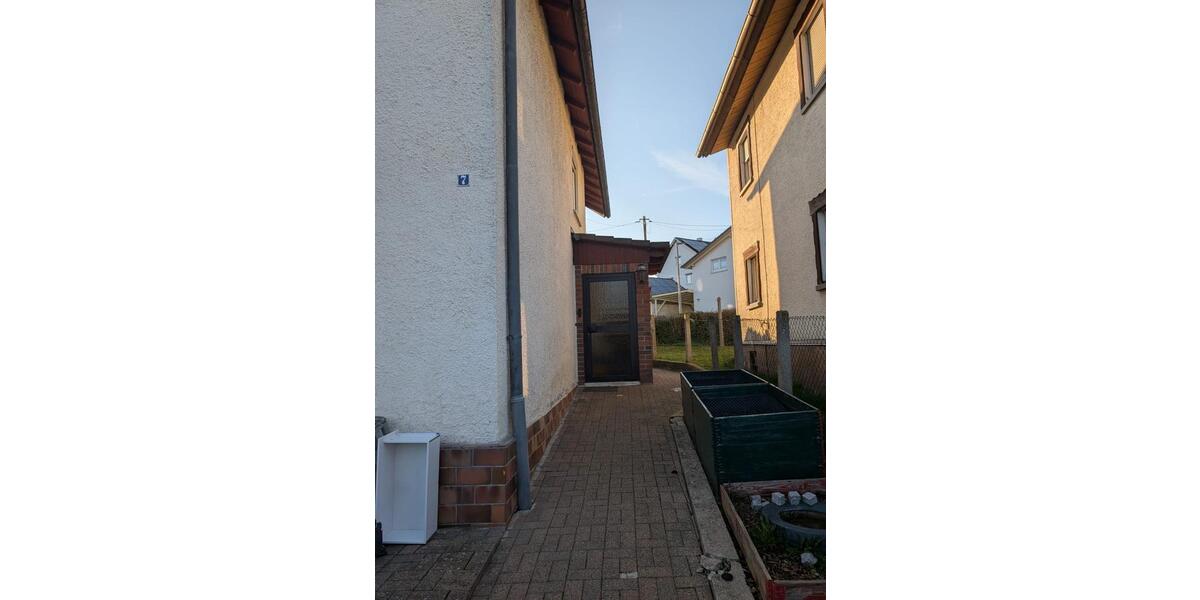Einfamilienhaus Giengen an der Brenz - 5 Zimmer, 110 m&sup2;, 219.000&euro; | Angebot:25962308