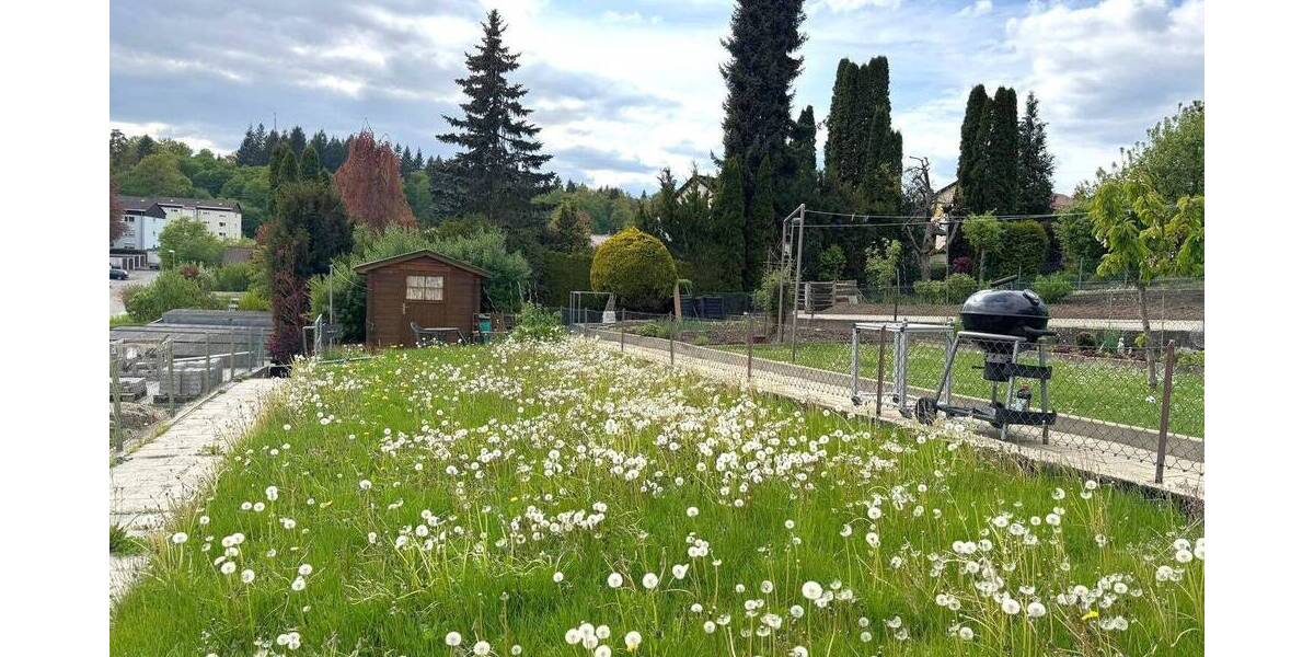 Reihenmittelhaus Heidenheim Innenstadt - 4 Zimmer, 122 m&sup2;, 334.000&euro; | Angebot:25686065