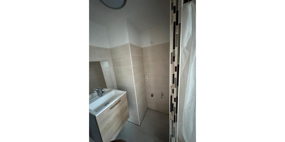 Dachgeschoßwohnung Aalen - 2 Zimmer, 70 m&sup2;, 550&euro; | Angebot:25239760