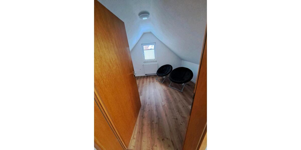 Dachgeschoßwohnung Aalen Ebnat - 3 Zimmer, 55 m&sup2;, 850&euro; | Angebot:27599860