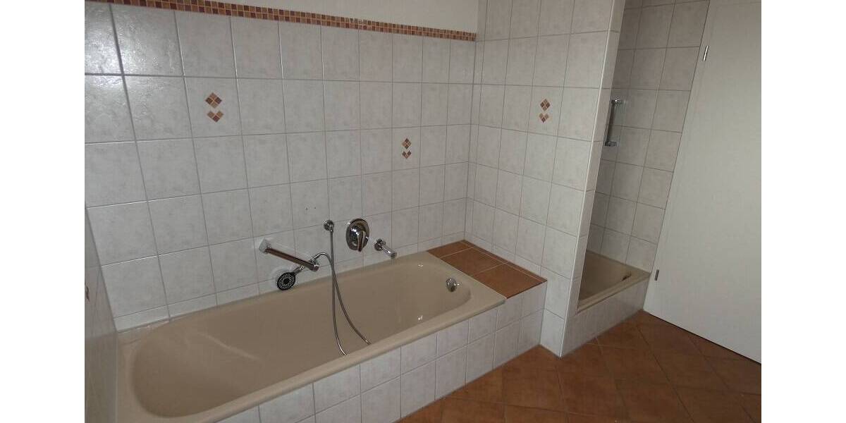 Etagenwohnung Stödtlen - 3 Zimmer, 115 m&sup2;, 890&euro; | Angebot:25800882