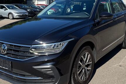VW Tiguan 145.000 km 18.900 &euro; Essingen­­­ 73457