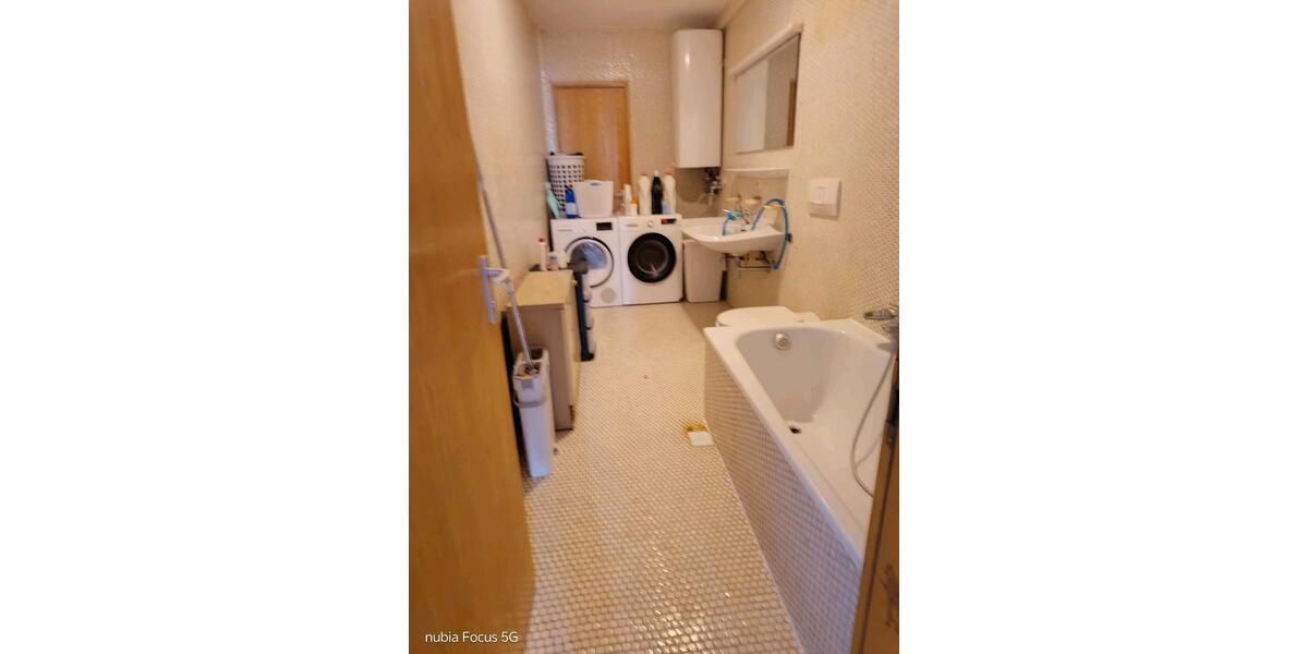 Etagenwohnung Schwäbisch Gmünd - 4 Zimmer, 110 m&sup2;, 900&euro; | Angebot:25308137