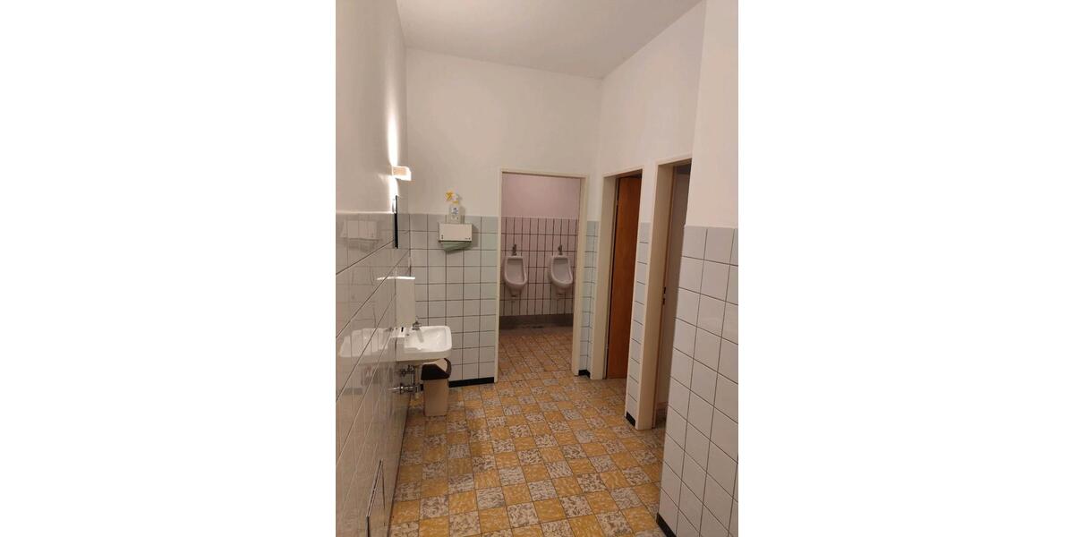 Einfamilienhaus Riesbürg - 23 Zimmer, 300 m&sup2;, 1.300.000&euro; | Angebot:26594155