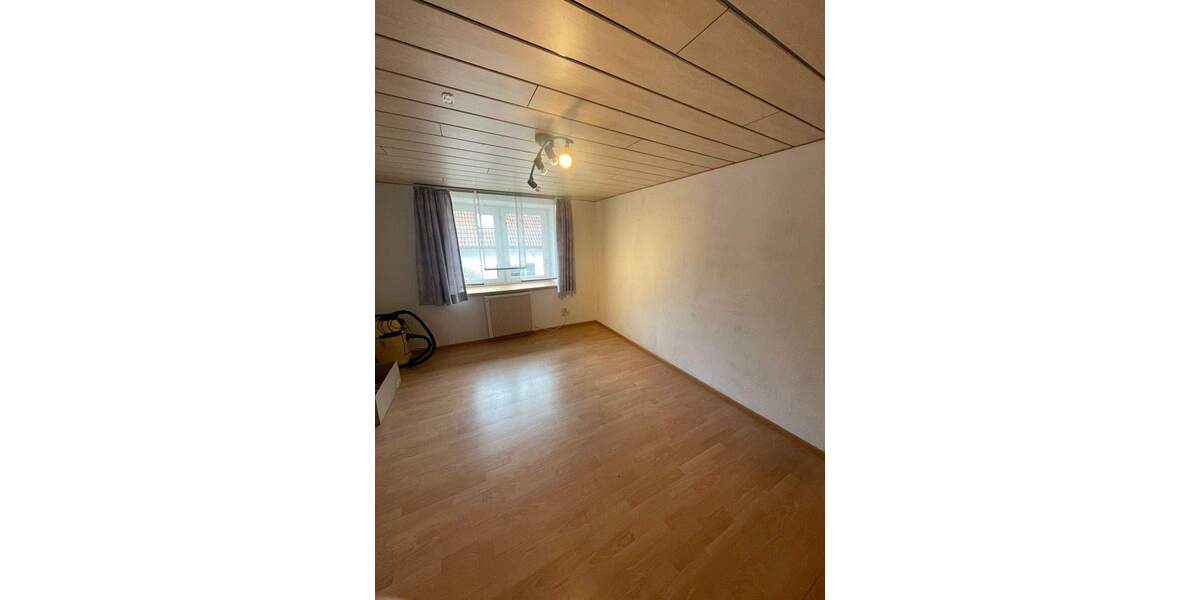 Einfamilienhaus Kirchheim am Ries Kirchheim - 5 Zimmer, 134 m&sup2;, 285.000&euro; | Angebot:25678637