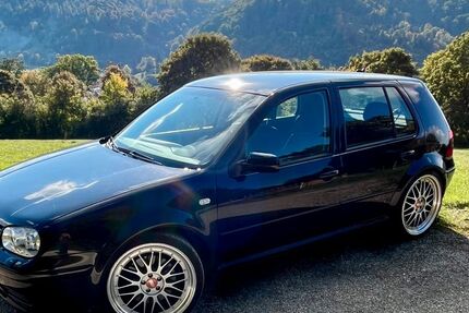 VW Golf 166.000 km 6.200 &euro; Aalen 73432