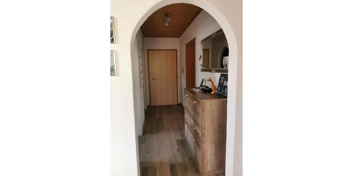 Etagenwohnung Aalen Attenhofen - 3.5 Zimmer, 77 m&sup2;, 265.000&euro; | Angebot:27286889