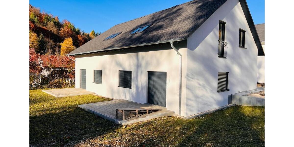 Doppelhaushälfte Bopfingen - 4 Zimmer, 125 m&sup2;, 399.000&euro; | Angebot:25710936