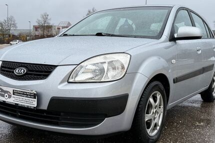 Kia Rio 152.000 km 1.490 &euro; Heidenheim 89520