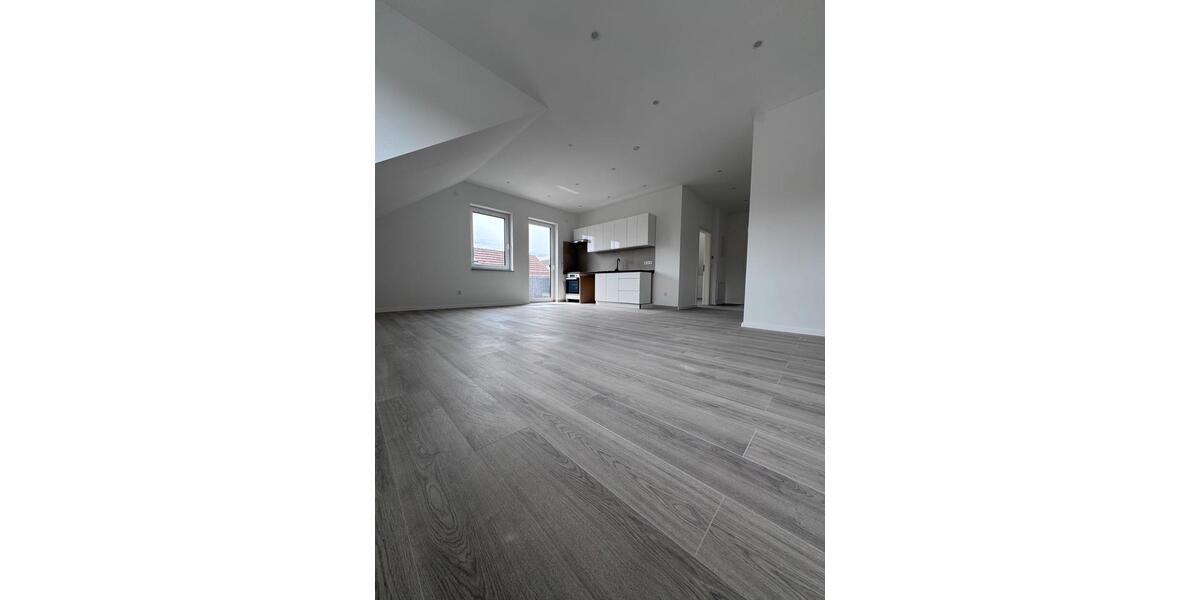 Dachgeschoßwohnung Gaildorf - 2 Zimmer, 70 m&sup2;, 900&euro; | Angebot:26414266