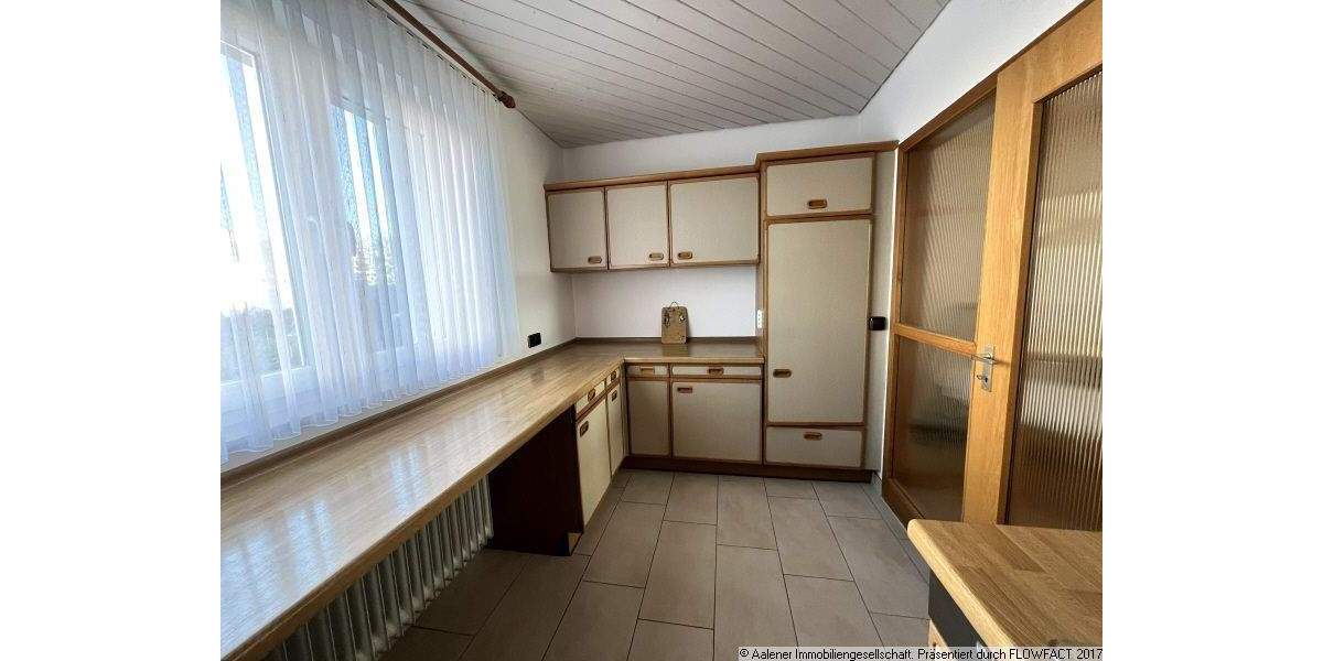 Etagenwohnung Aalen Unterkochen - 4 Zimmer, 97 m&sup2;, 264.000&euro; | Angebot:25768377