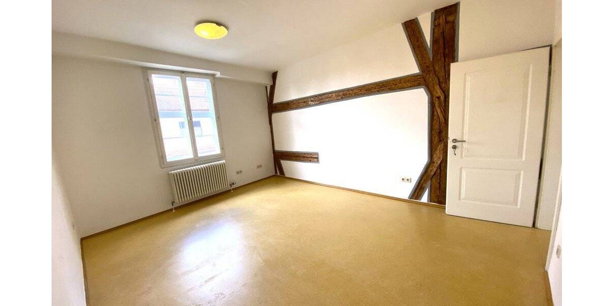 Gewerbeobjekt Nördlingen - 7 Zimmer, 182 m&sup2;, 1.570&euro; | Angebot:25667577