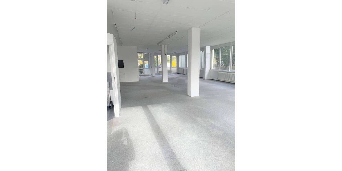 Etagenwohnung Wasseralfingen Wasseralfingen - 7 Zimmer, 201 m&sup2;, 299.999&euro; | Angebot:25678618