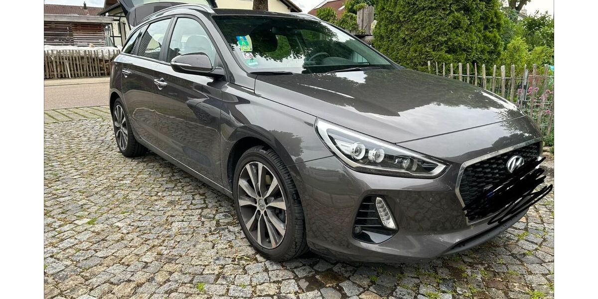 Hyundai i30 110.185 km 11.500 &euro; Nattheim 89564