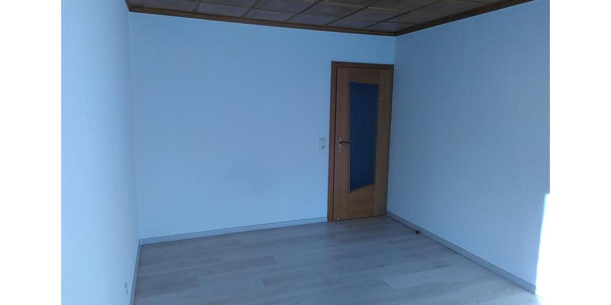 Erdgeschoßwohnung Bopfingen - 3 Zimmer, 60 m&sup2;, 600&euro; | Angebot:25902070