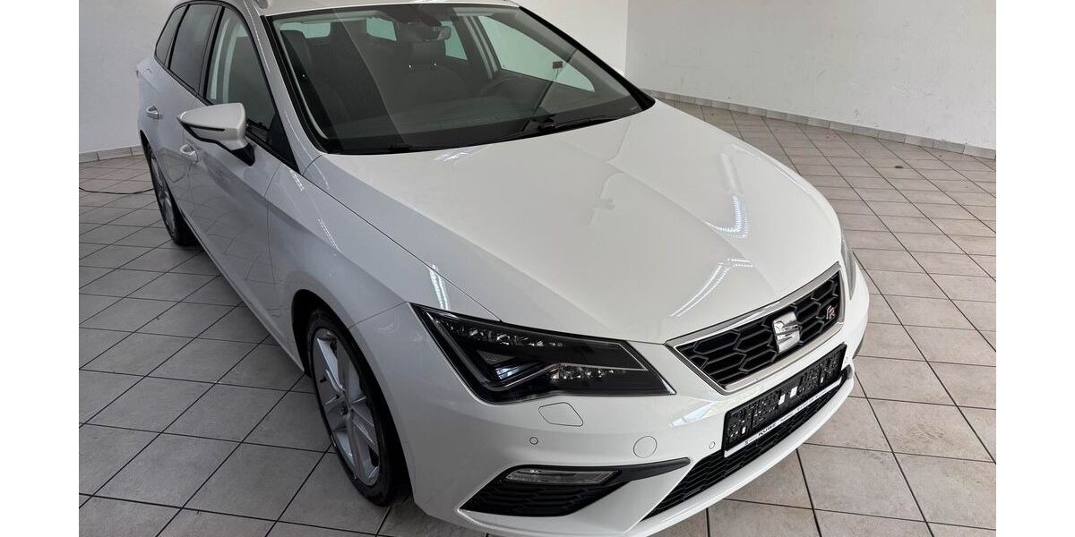 Seat Leon 81.900 km 12.450 &euro; Rosenberg 73494