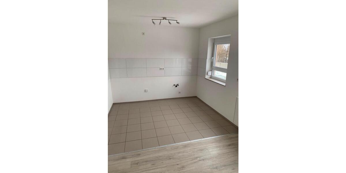 Etagenwohnung Giengen an der Brenz - 2 Zimmer, 68 m&sup2;, 850&euro; | Angebot:24126000