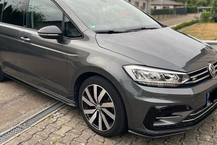 VW Touran 90.600 km 23.490 &euro; Essingen 73457