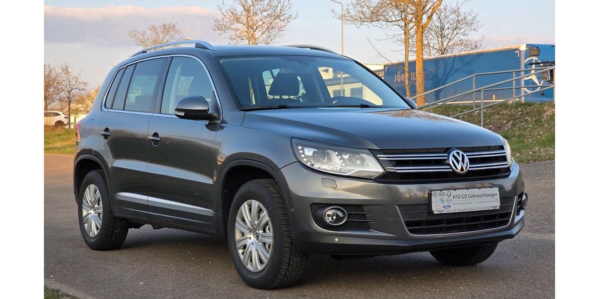 VW Tiguan 52.647 km 11.990 &euro; Schwäbisch Gmünd 73529