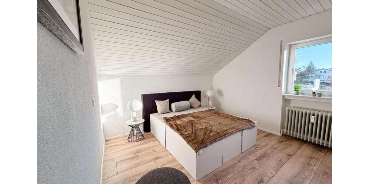 Dachgeschoßwohnung Ottenbach - 4 Zimmer, 89 m&sup2;, 1.100&euro; | Angebot:25436755