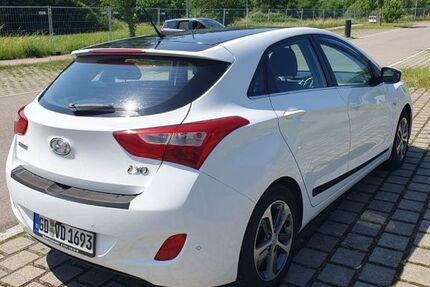 Hyundai i30 136.000 km 9.500 &euro; Schwäbisch Gmünd 73525