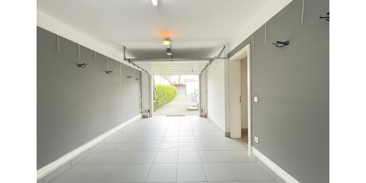 Doppelhaushälfte Nördlingen - 8 Zimmer, 161 m&sup2;, 1.670&euro; | Angebot:26564064